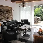 Zrinyi Haz