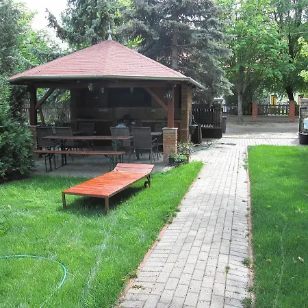 公寓 Zrinyi Haz Szántód